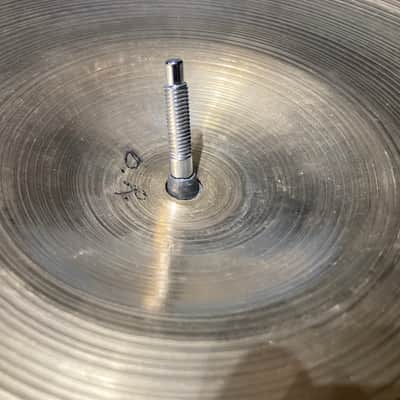 Zildjian - 18" Avedis Ride Cymbal 1920g 1970's image 8