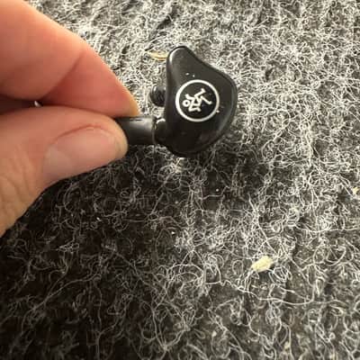 Mackie MP-240 Dual Hybrid Driver In-Ear Monitors 2010s - Black image 2