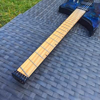 Maan-Guitars headless guitar Atlantis image 6