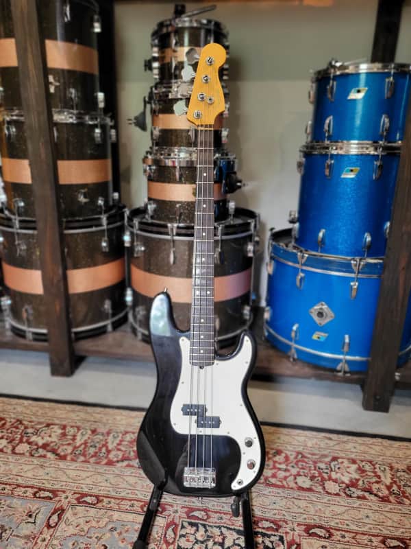 Fender American Standard Precision Bass w/ Rosewood Fretboard 1997 - Black W/ Bag (C013-G18) image 1