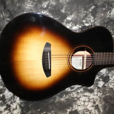 Immagine Breedlove Performer Pro Concert T CE 2024 - Tobacco Burst - 3