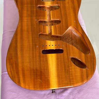 Fender Stratocaster body 1956 - Koa image 1