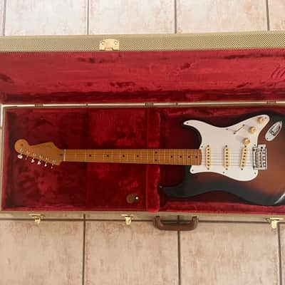 Fender Vintera '50s Stratocaster Modified with Maple Fretboard 2019 - Present 2-Color Sunburst image 3