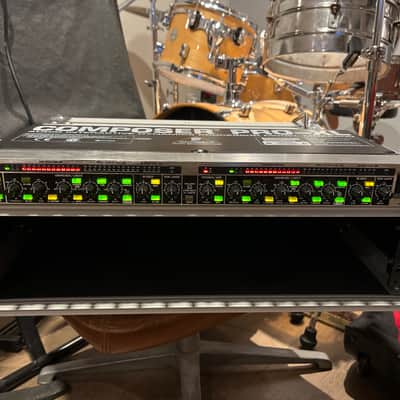 Behringer MDX2600 Composer Pro-XL Compressor / Limiter 2010s - Standard image 1