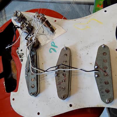 Fender Stratocaster 1972 Dakota Red refin image 2