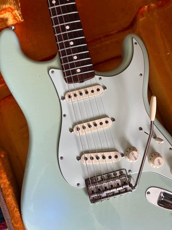 Fender Custom Shop 1960 Total Tone Stratocaster 2010 - Sonic blue image 1