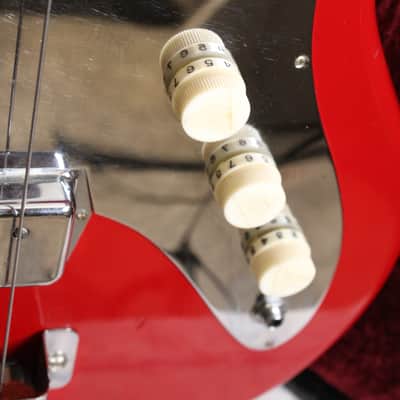 👀 1960's Guyatone (Kent) 535 Double Pickup Bass Guitar w/ Case image 5