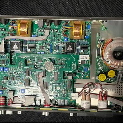 API 2500 Stereo Bus Compressor 700-0725 Rev. C (triple VCA version & retaining thru hole components before switch to heavy SMC build) Ideal Revision image 8