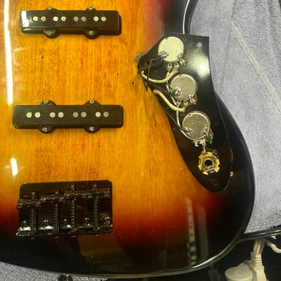Squier Custom Jazz Bass Upgraded- 3 tone sunburst image 19
