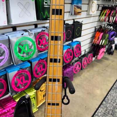 Squier Classic Vibe '70s Precision Bass - 3 Tone Sunburst image 3
