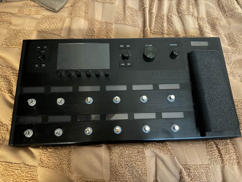 Line 6 Helix Floor 2015 - Present - Black image 1