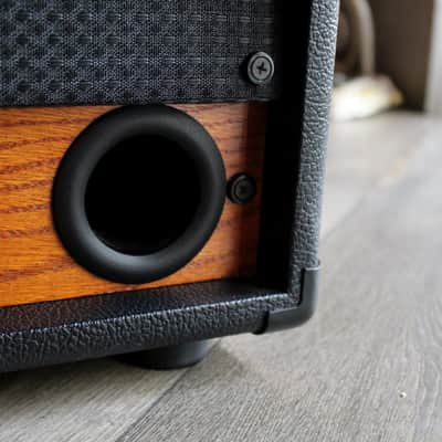 RAEZER´S EDGE "Twin-8 Speaker Cabinet" image 4
