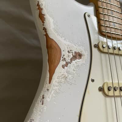 Fender Stratocaster  2021 Heavy Aged White image 4