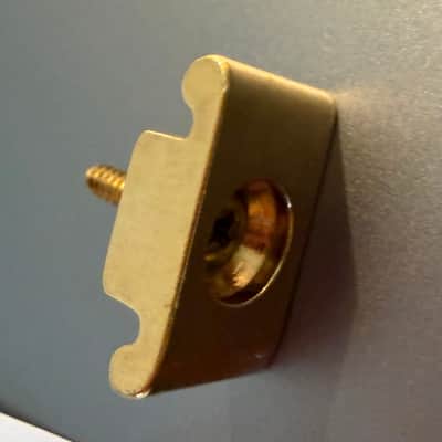 Fender Bass string guide 1980s  - Gold image 2