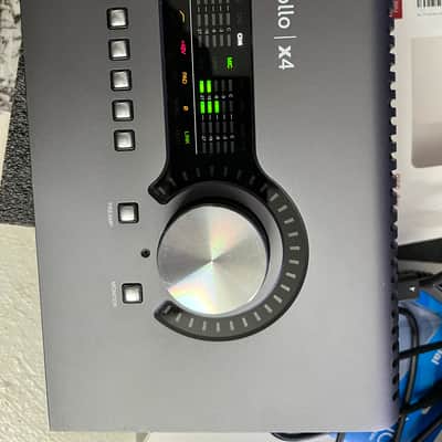 Universal Audio Apollo x4 QUAD Thunderbolt 3 Audio Interface 2019 - Present - Gray image 1
