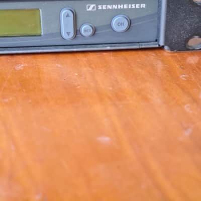 Sennheiser Sennheiser EW 300 IEM G2 SR 300 + EK 300 Stereo UHF 830-866MHz Rack image 5