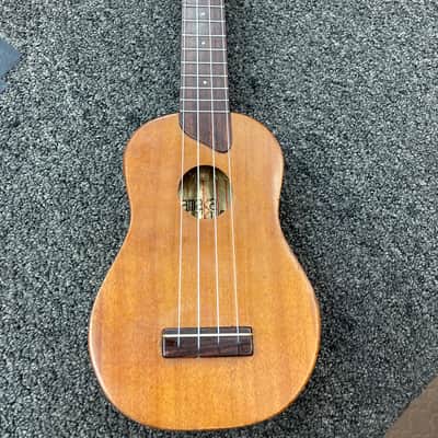 Kamaka Soprano Ukulele 1960's w/ Original Case image 9