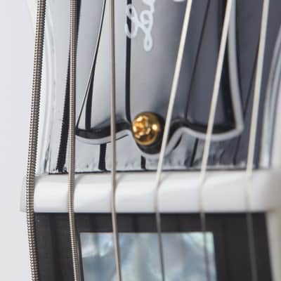Gibson Custom Les Paul Custom, Alpine White | Demo image 8