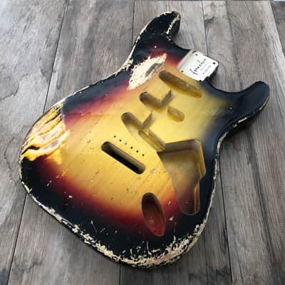 FRANCHIN Mercury guitar body Heavy Relic Aged 3-Color Sunburst 100% Nitro Lacquer SSS Poplar Stratocaster-Strat-S-Style Made in Italy - Stock piece #23370826 image 3