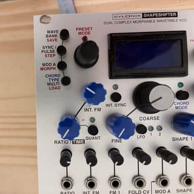 Intellijel Cylonix Shapeshifter Dual Wavetable VCO Eurorack Synth Module 2015 - Present - Silver image 4