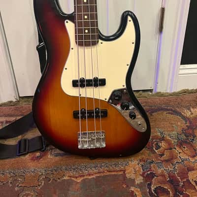 Fender Jazz Bass 2003 - 2011 - 3-Color Sunburst image 4