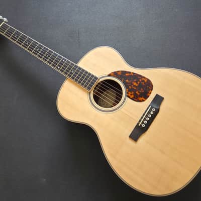 2016 Larrivee OM-40 Rosewood Legacy Series w/OHSC image 4