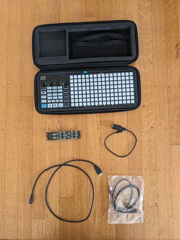 Oxi Instruments One and Pipes 2023 - Black image 1