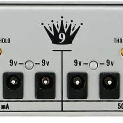 Power Box 2K w/4 Isolated 500mA Power Blocks, 12 Sgl Point Grounded Outputs. Short Circuit Protected image 2