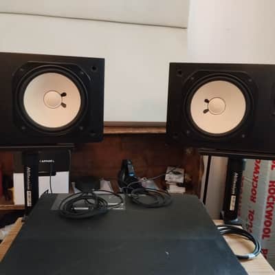 Yamaha NS-10M (Pair) with consecutive serial numbers image 2