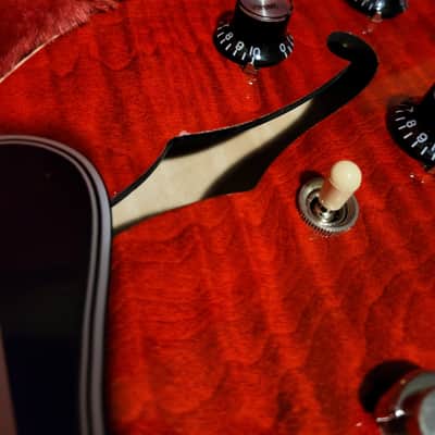 Gibson ES-335 Figured 2023 - Cherry image 12