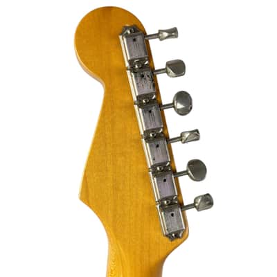 Fender Japan 62 Reissue Stratocaster 2002-2004 - Candy Apple Red image 11