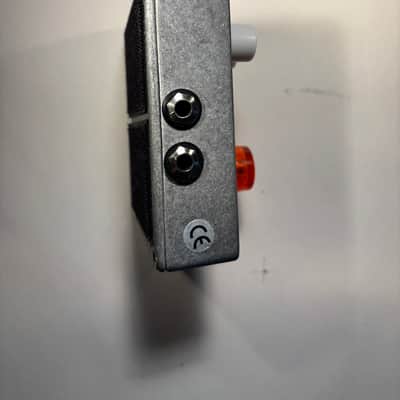 Electro-Harmonix Micro POG Polyphonic Octave Generator 2007 - Present - Red / Gray image 2
