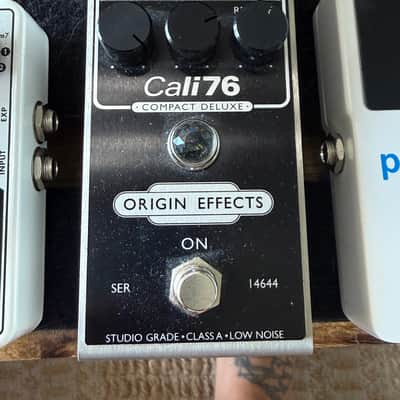 Origin Effects Cali76 Compact Deluxe Compressor Limited Edition 2010s - Blackout image 1