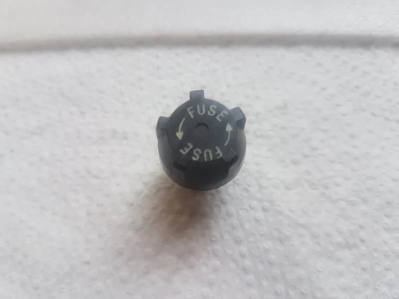 1976 FENDER TWIN REVERB FUSE CAP KNOB USA image 1