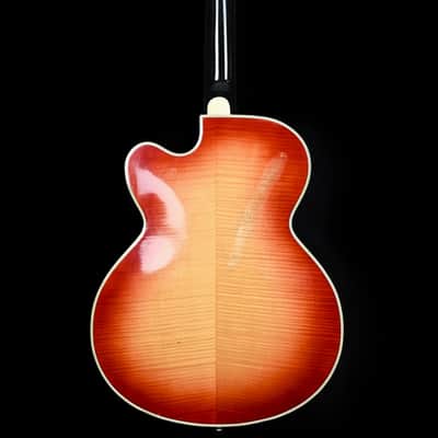 Höfner President Guitar from mid 60's in Cherry Burst with original Bag image 2