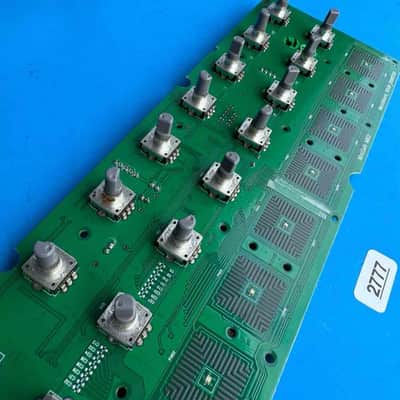 ARTURIA MINILAB MKII MIDI Keyboard Part: Encoder Pots Volume Pad Control PCB image 4