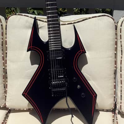 B.C. Rich WMD WARBEAST Neckthru 2007 - Korean MINT! Black/Red image 1