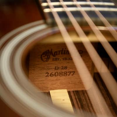 Martin D28 Sunburst 2022 - Sunburst image 15