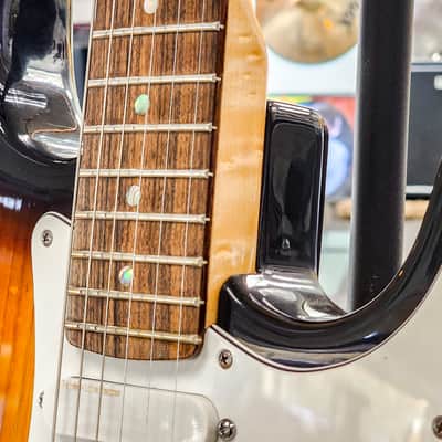 1990 Fender Custom Shop Deluxe Stratocaster image 12