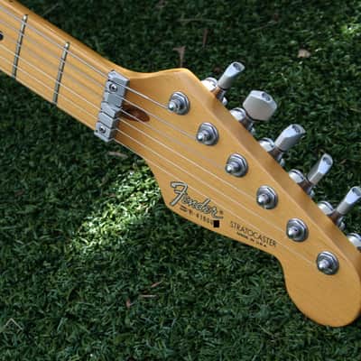 Fender American Stratocaster Plus 1987 Low E4 serial number. image 17