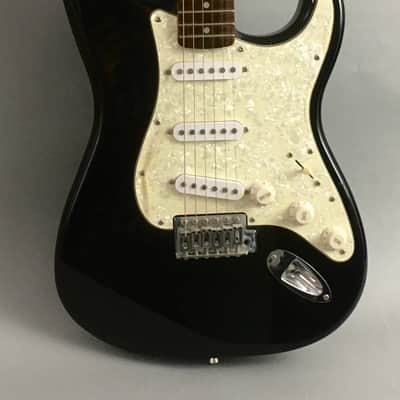 Vintage 100% Original Squier Strat 2003 Gloss Black Natural Relic Stratocaster Aged Pearl Pickguard image 17