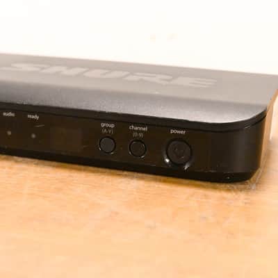 Shure BLX24/PG58 Handheld Wireless System - H9 Band (NO POWER SUPPLY) CG010XN image 2
