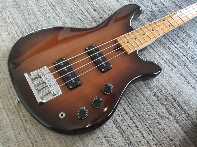 Yamaha super bass 500s