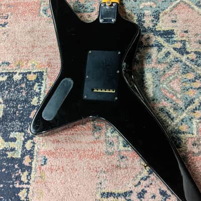 Kramer Voyager 1981 w/ Pre-Lawsuit Headstock and Original Hardshell Case image 5