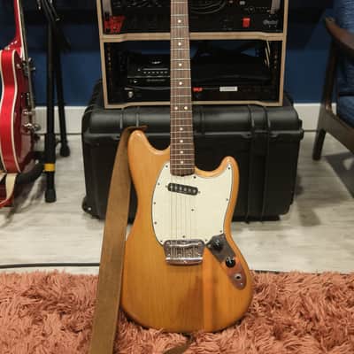 Fender Musicmaster II with Rosewood Fretboard 1964 - 1969 - Olympic White image 1