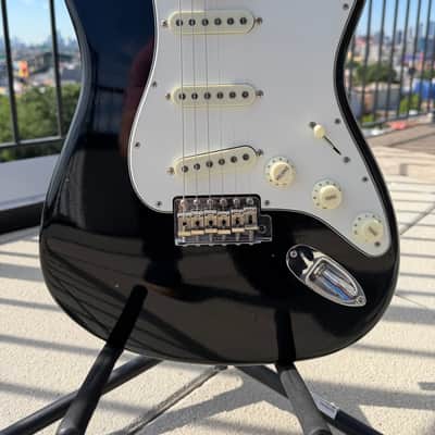 Fender Custom Shop Jimi Hendrix Voodoo Child Stratocaster Journeyman Relic - Black image 2