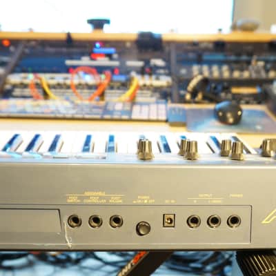 Yamaha AN1x Virtual Analog Synthesizer 1997 - Blue image 8