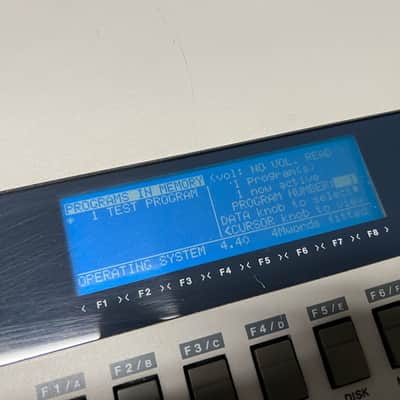 Akai S1000KB Digital Sampler with SCSI2SD image 2