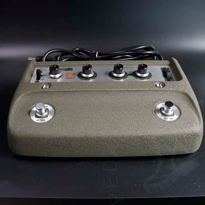 Boss CE-1 Chorus Ensemble near MINT conditon w/ original box image 8