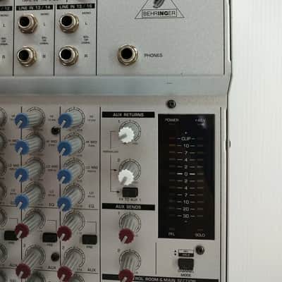 Behringer Eurorack MX2004A 20-Channel Mic / Line Mixer 2000s - Silver image 4